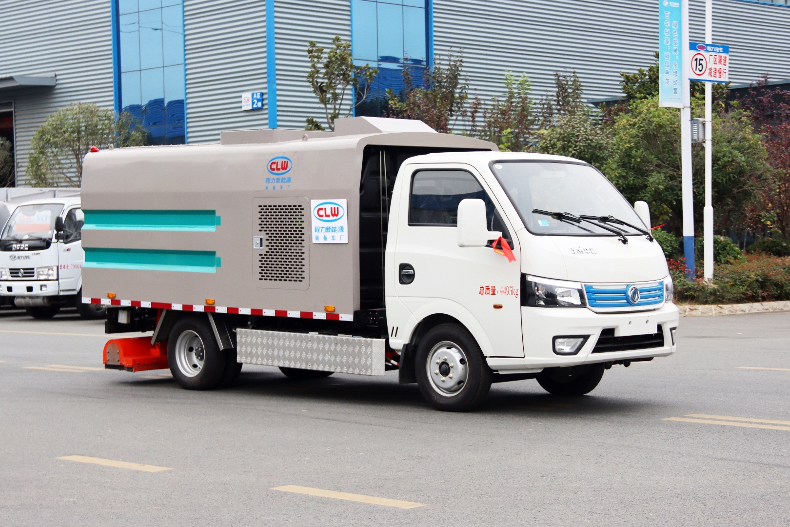 東風小華神純電動吸塵車