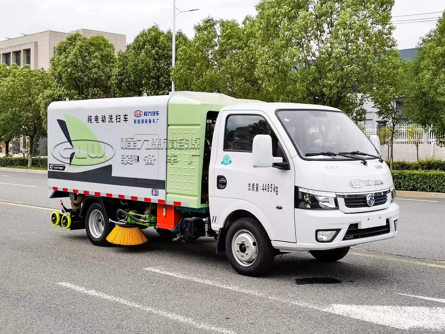 東風(fēng)途逸純電動(dòng)洗掃車